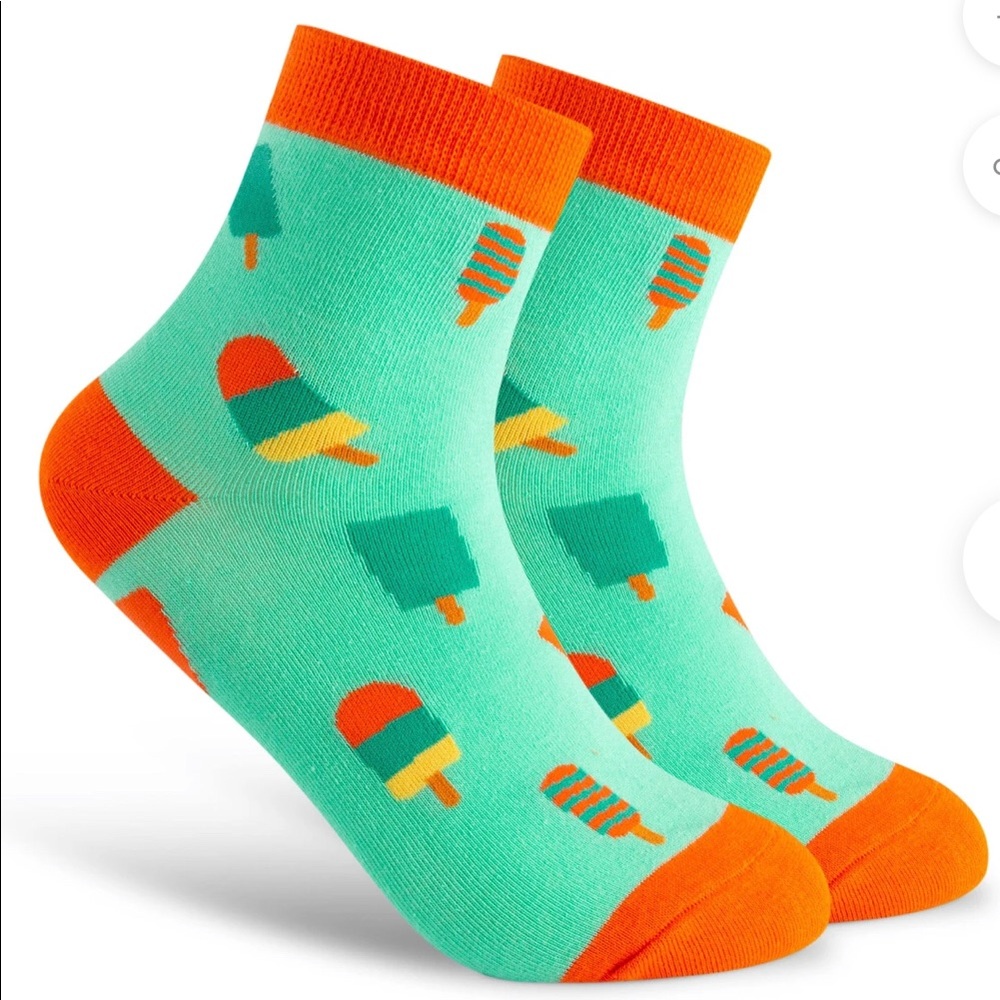 NWT Curious Beaver Socksicle Socks